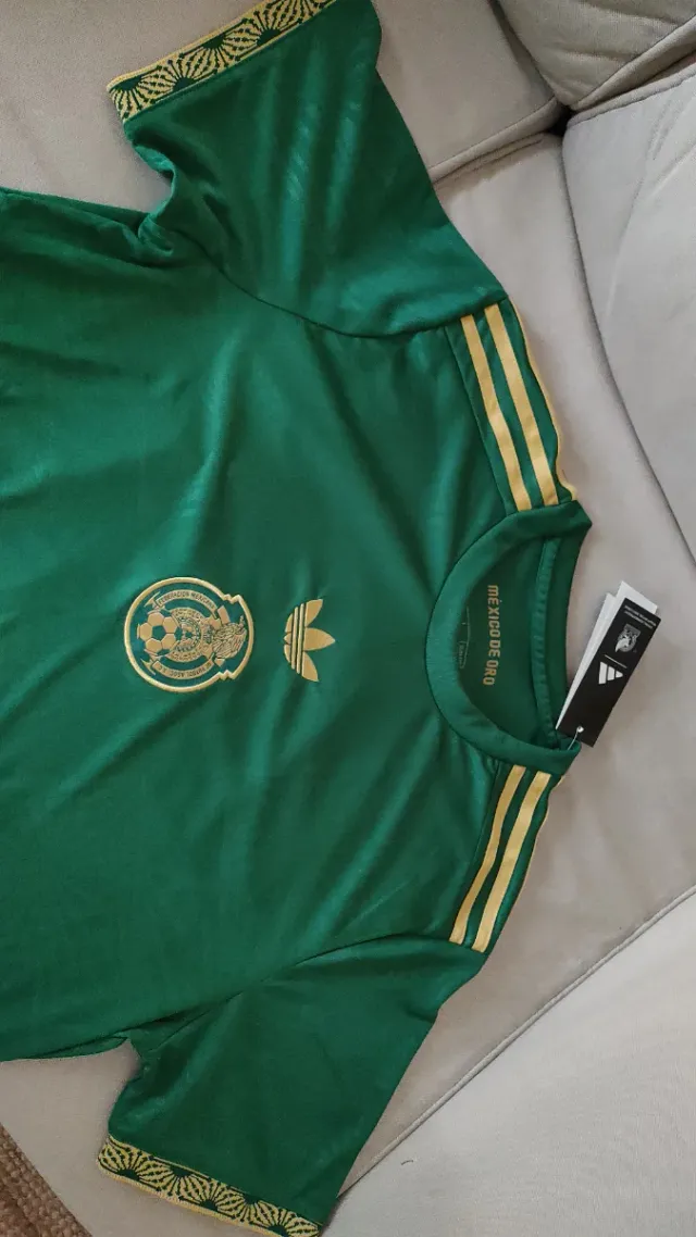 Camiseta original de colección. México Adidas.