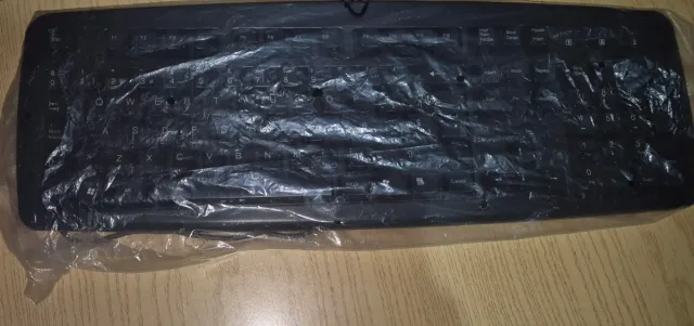 Teclado de ordenador negro