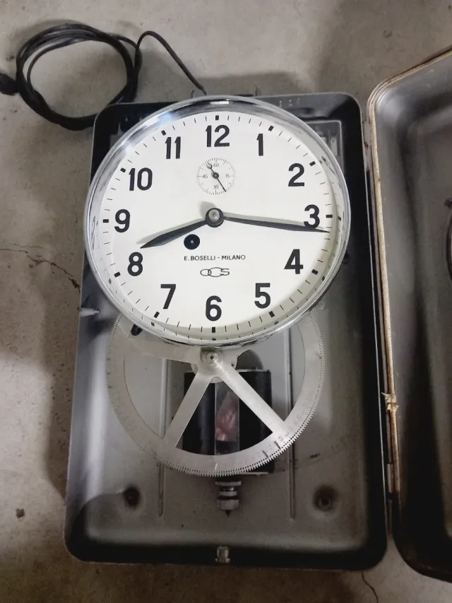 Orologio di comando E. Boselli Milano