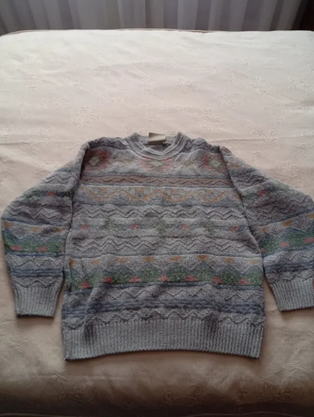 Jersey DATSON PROJECT invierno chica