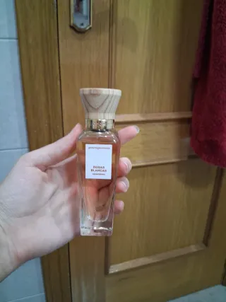 Colonia Adolfo Dominguez Rosas Blancas 60 ml