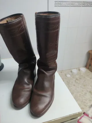 Botas camperas de  Valverde del Camino