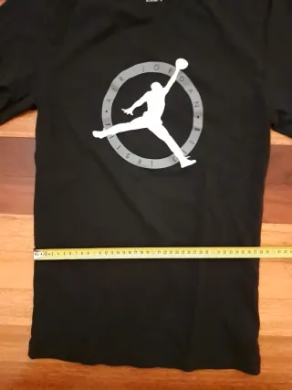 Camiseta Nike Air Jordan Negra