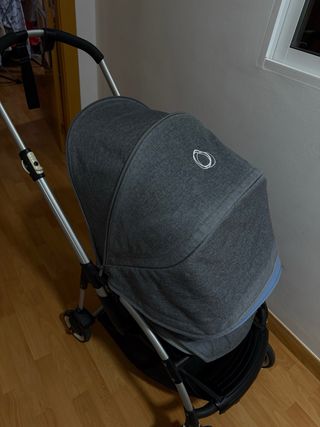 Capota extensible y funda Bugaboo Bee5.