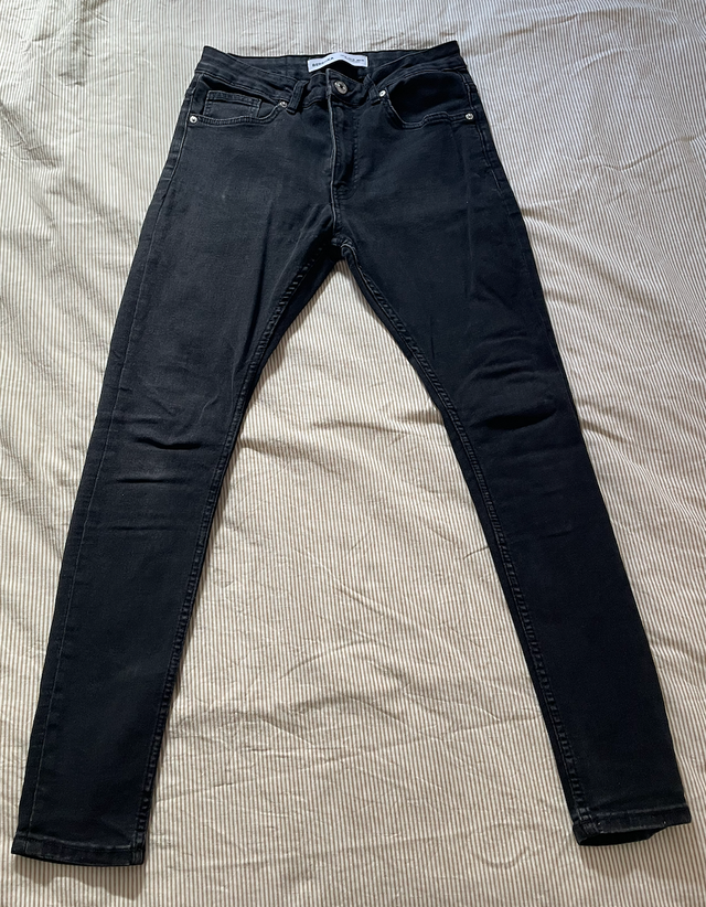 Jeans Bershka Super Skinny Talla 38 Negros
