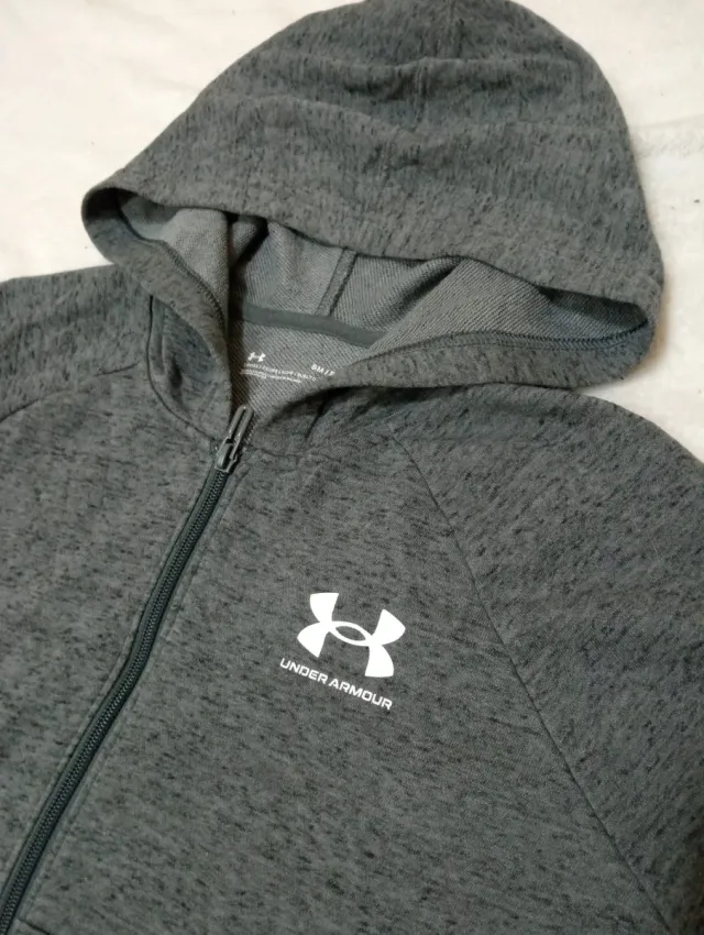 Sudadera Under Armour niño Talla S Gris