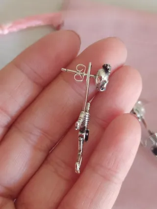 Pendientes calavera circonita negra plata