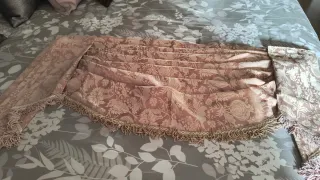 Cortinas con Baldón Beige y Rosa