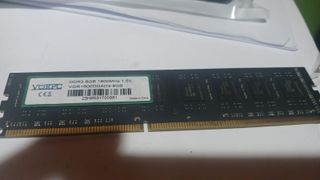 RAM DDR3 4 Módulos 8GB 1600MHz cada uno.