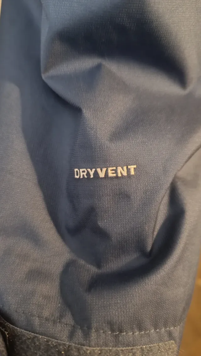 Cazadora The North Face DryVent 2 en 1