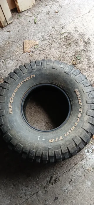 Neumáticos 4x4 KM2 KM3