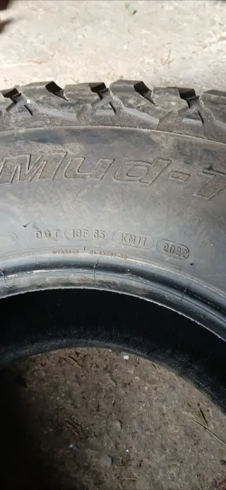 Neumáticos 4x4 KM2 KM3