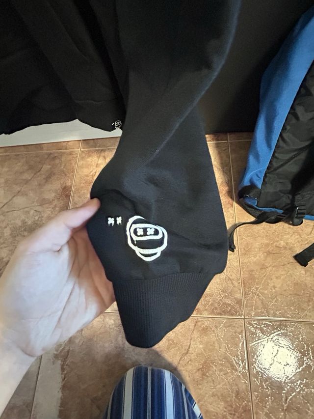 Sudadera Bershka Naruto