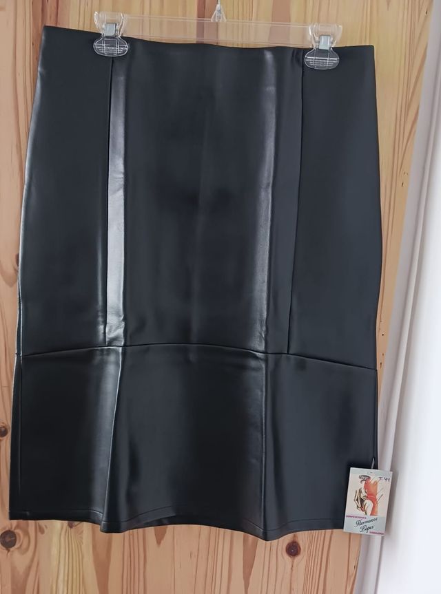 Falda Polipiel talla 44