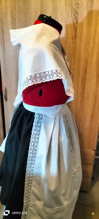 Delantal y pico fallera blanco