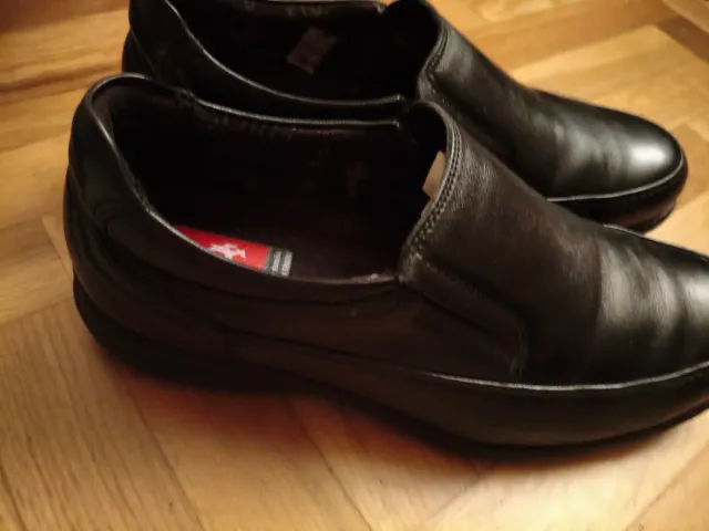 Zapatos negros de vestir