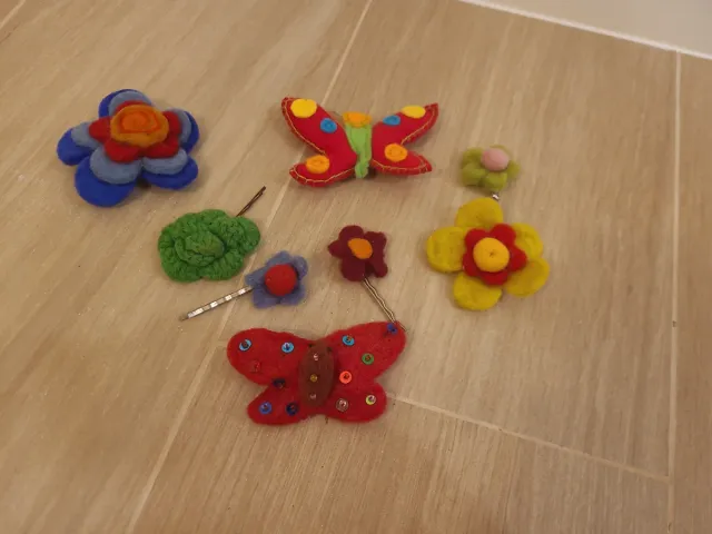 Conjunto ganchitos pelo y adorno ropa