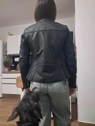 Chaqueta de piel moto mujer