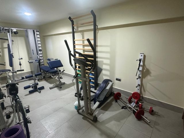 Maquina multifuncion Kettler elíptica, pesas, Espa