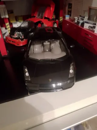 Modellismo Auto Scala 1:18