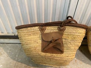 Bolso de playa de mimbre