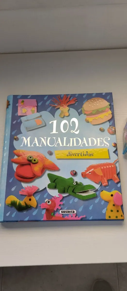 Lote Manualidades y Libro 102 Manualidades Diverti