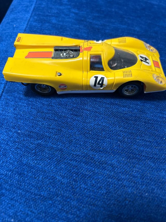 Coche Scalextric Porsche 917 Amarillo