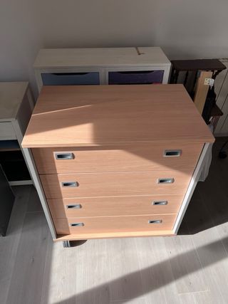 Cajonera de oficina con ruedas