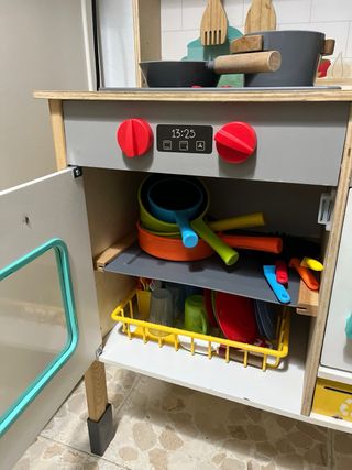 Cocinita infantil de madera