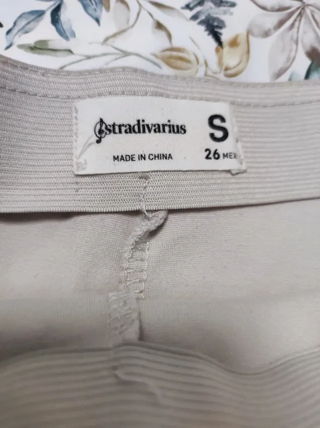 Pantalones leggins crudo flare