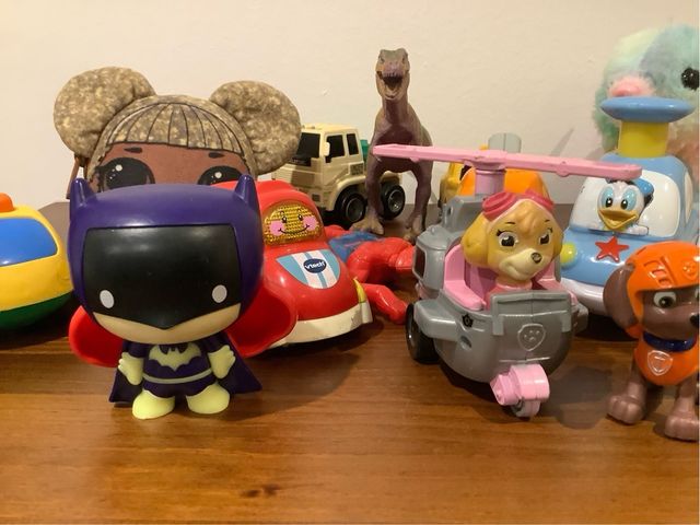 Lote de juguetes varios - oferta 6 euros