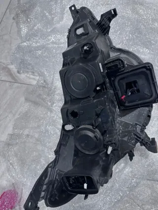 Faro Delantero Derecho Renault Megane 4