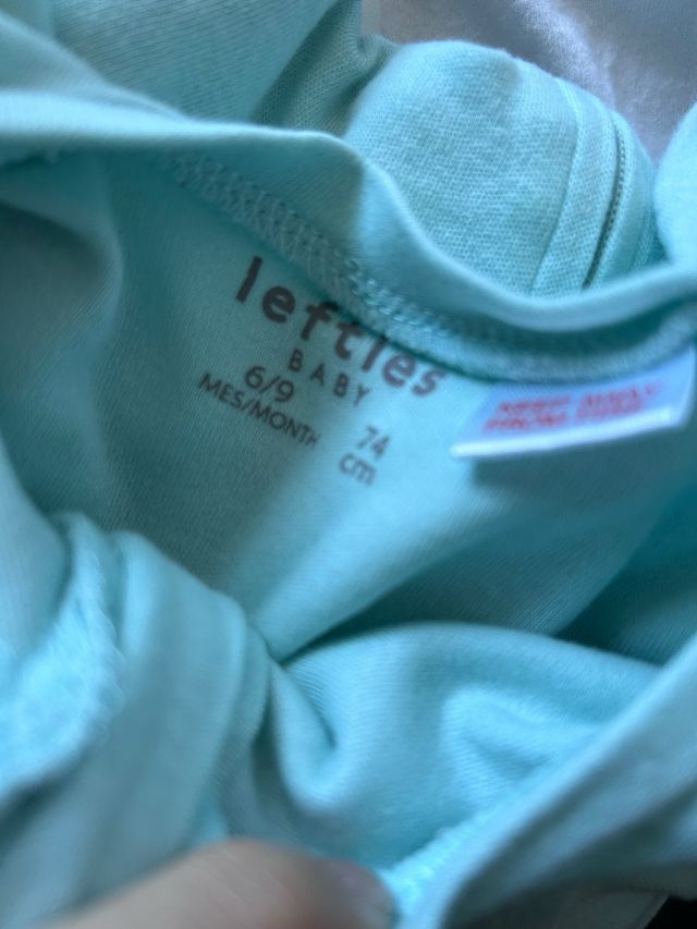 2 Pijamas Enteros Bebé