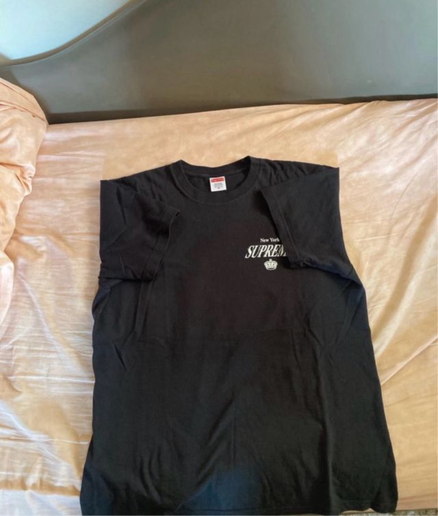T-shirt Supreme New York Crown Nera
