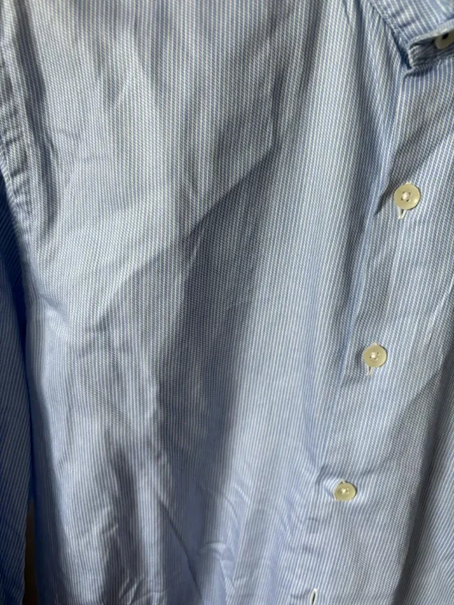Camisa Mango azul claro con rayas blancas