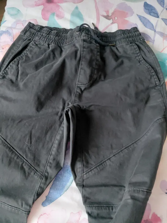 Pantalón negro