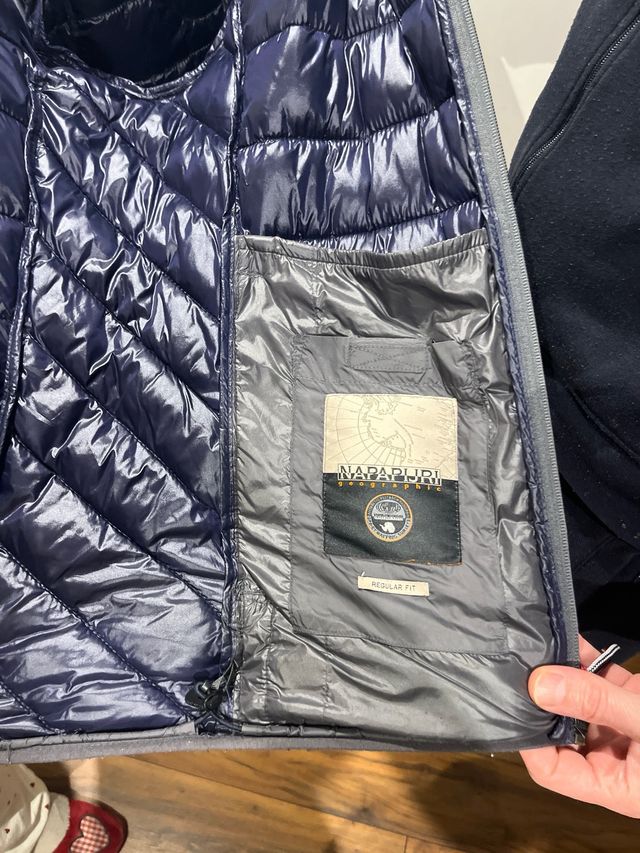 Abrigo Napapijri gris acolchado