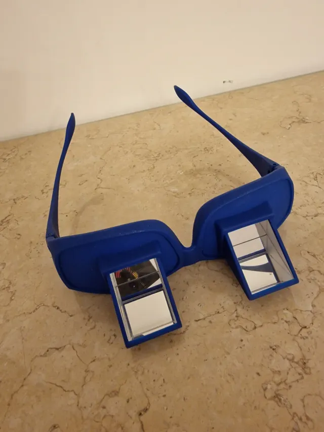 Occhiali da lettura prismatici