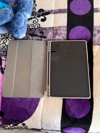Samsung Galaxy Tab S6 Lite con S Pen y funda