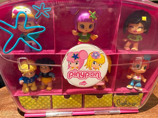 Maletín PinyPon con 7 figuras