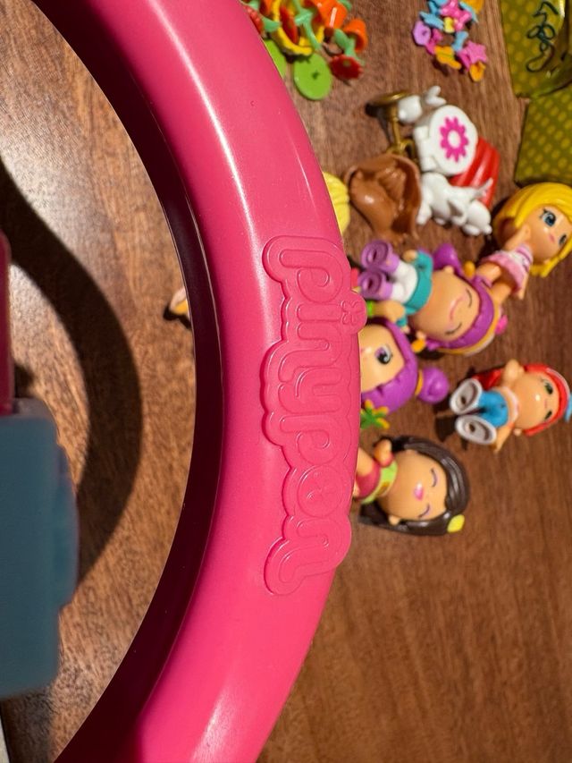 Maletín PinyPon con 7 figuras