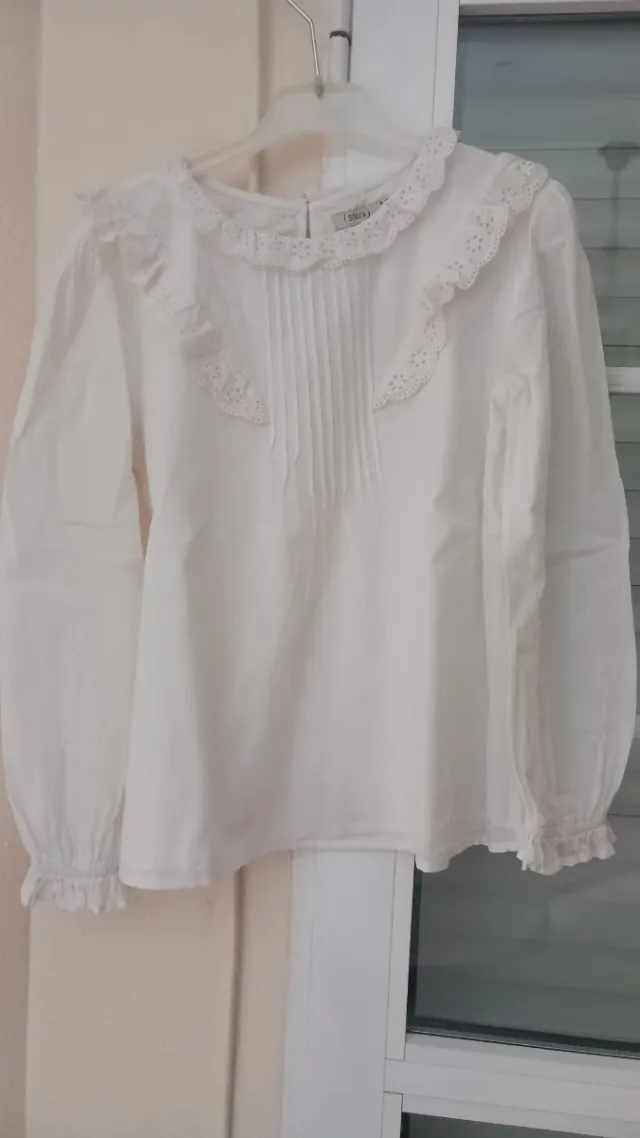 Blusa niña Sfera blanca con volantes