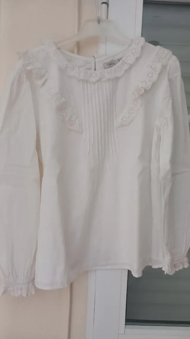 Blusa niña Sfera blanca con volantes