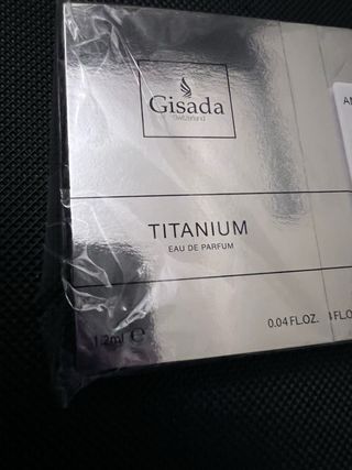 Profumo Gisada Titanium Eau de Parfum