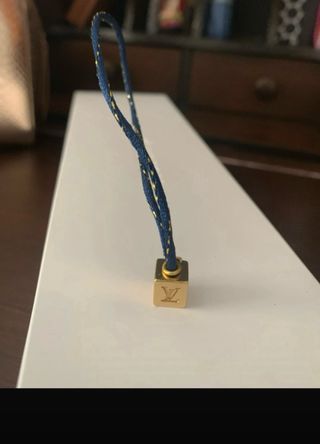 Pulsera Louis Vuitton artesanal detalle original