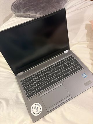 HP ZBook Fury 15 G7 gris oscuro