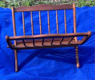 Porta revistas de madeira vintage dobrável