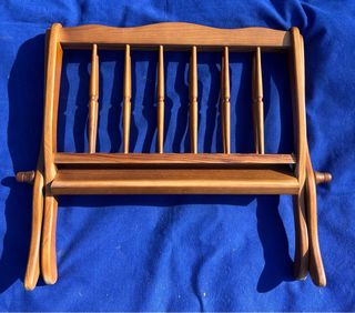 Porta revistas de madeira vintage dobrável