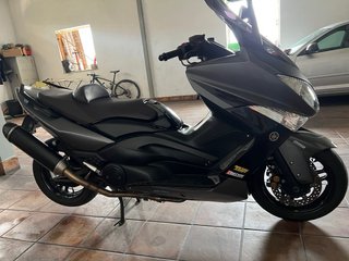 Yamaha Tmax 500
