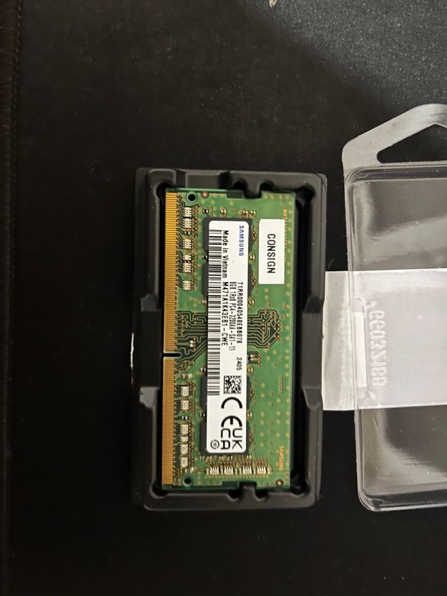 Samsung DDR4 8GB 3200MHz Módulo de Memoria